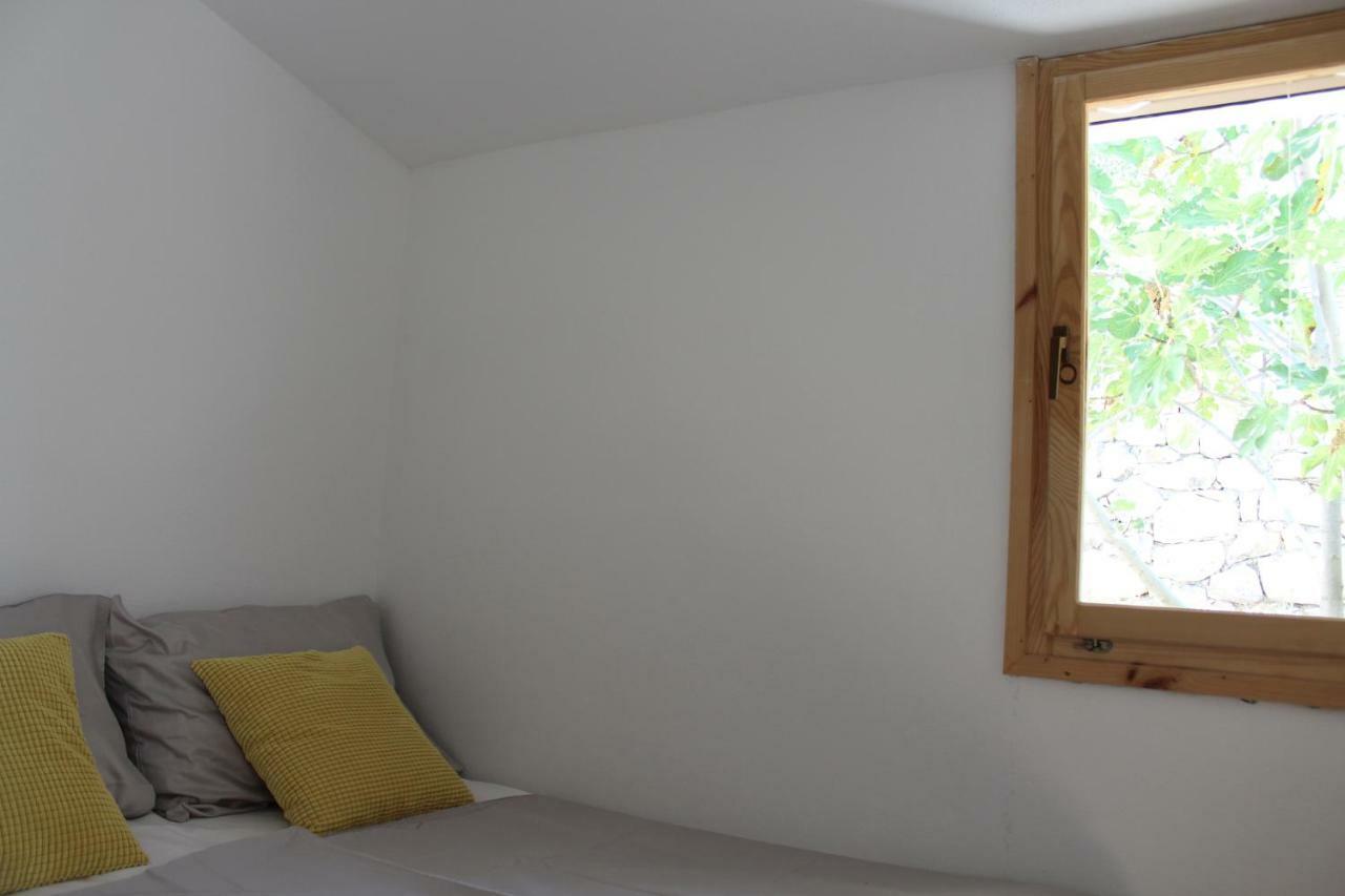 Apartments Andrea Вела Лука Екстериор снимка